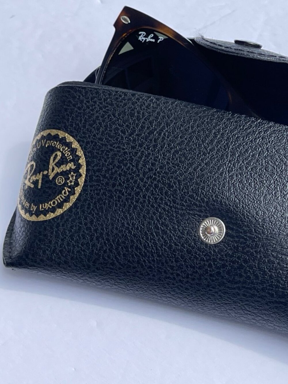 RAY-BAN NEW WAYFARER CLASSIC